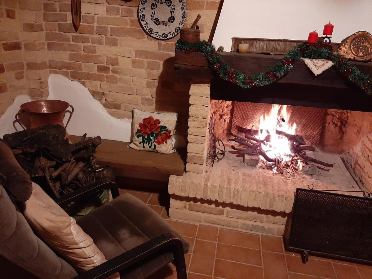 B&B La Casa In Campagna Collecorvino Экстерьер фото